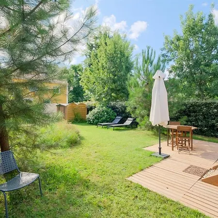 Holiday home Les D'alienor-suite Mimosa *