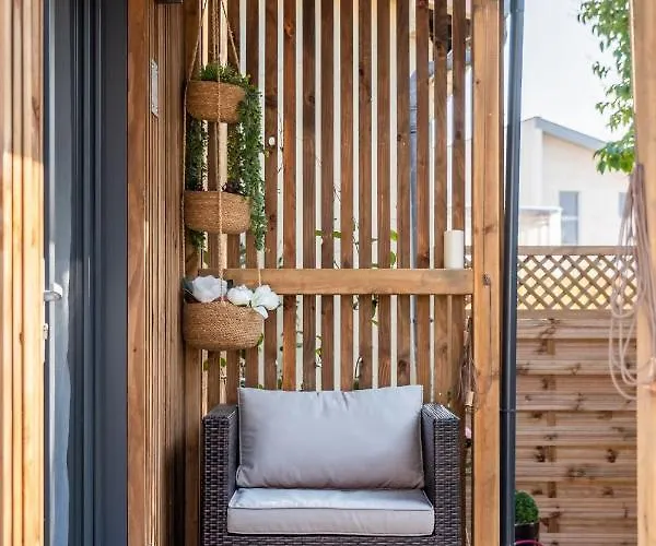 Les D'alienor-suite Mimosa פסאק